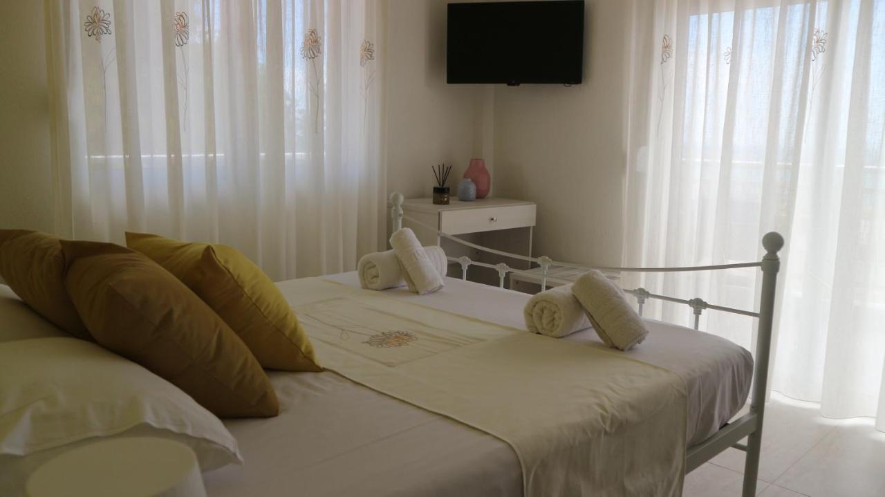 Chelona Apartments Nea Plagia Exteriér fotografie